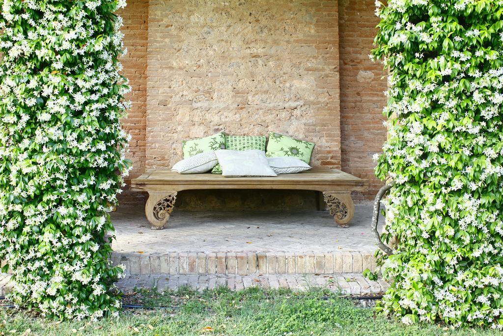 Castello Di San Fabiano Guest House Monteroni d'Arbia Exterior photo